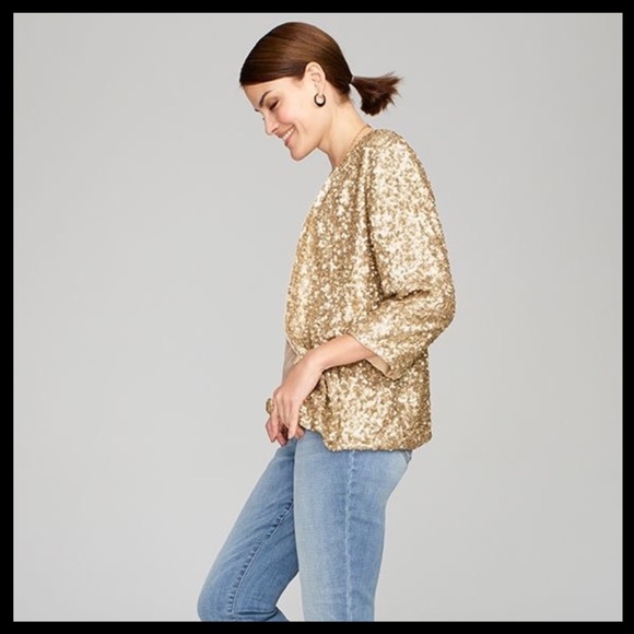 CHICO’S MYSTERY BOX (4 ITEMS) - Picture 1 of 5